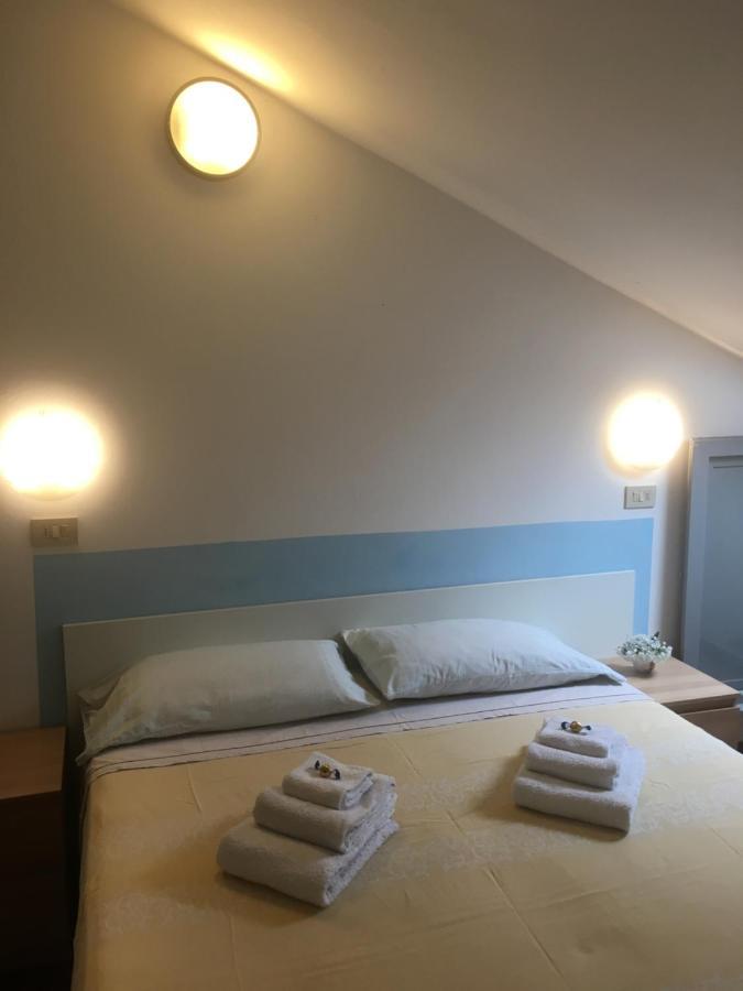 Hotel Villa Rinaldini Rimini Exterior foto